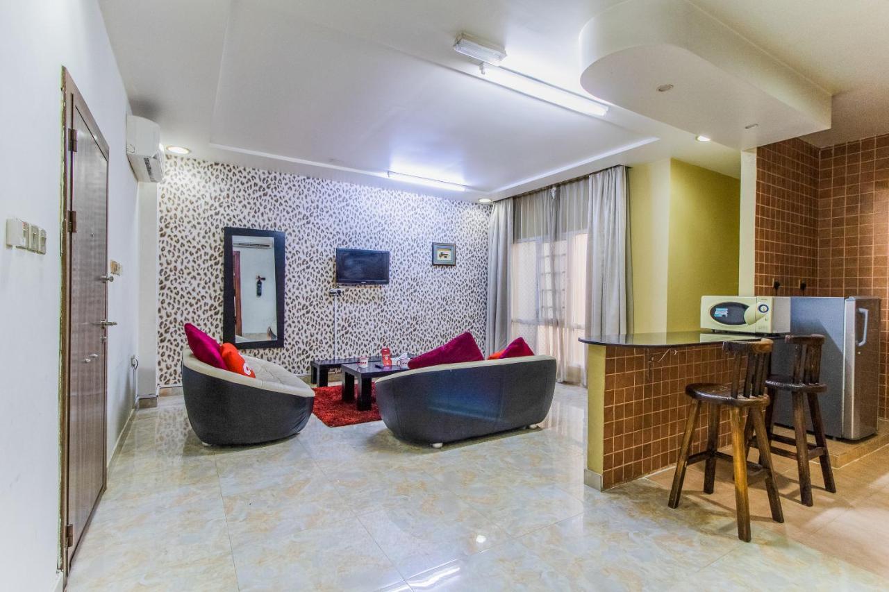 Oyo 109 Al Thabit Modern Hotel Apartment Ḩayl Āl ‘Umayr Exteriör bild
