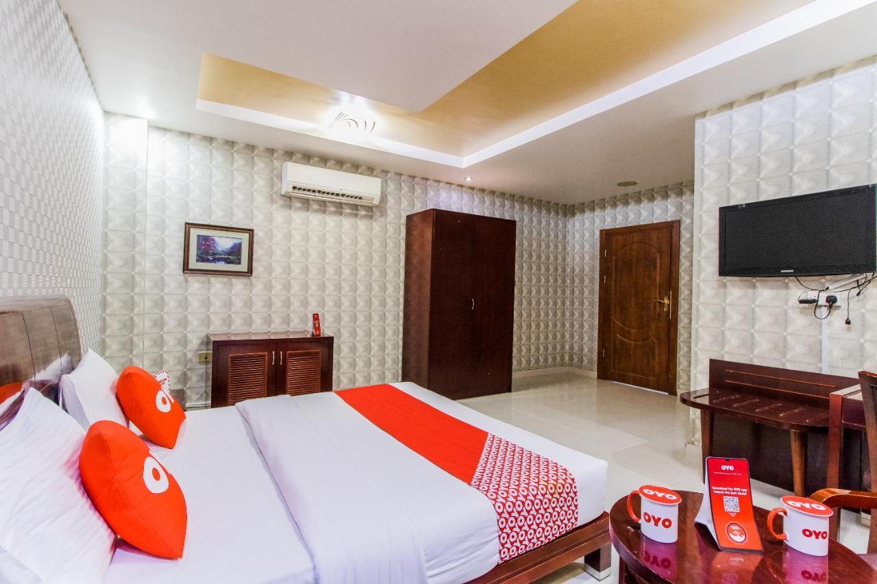 Oyo 109 Al Thabit Modern Hotel Apartment Ḩayl Āl ‘Umayr Exteriör bild
