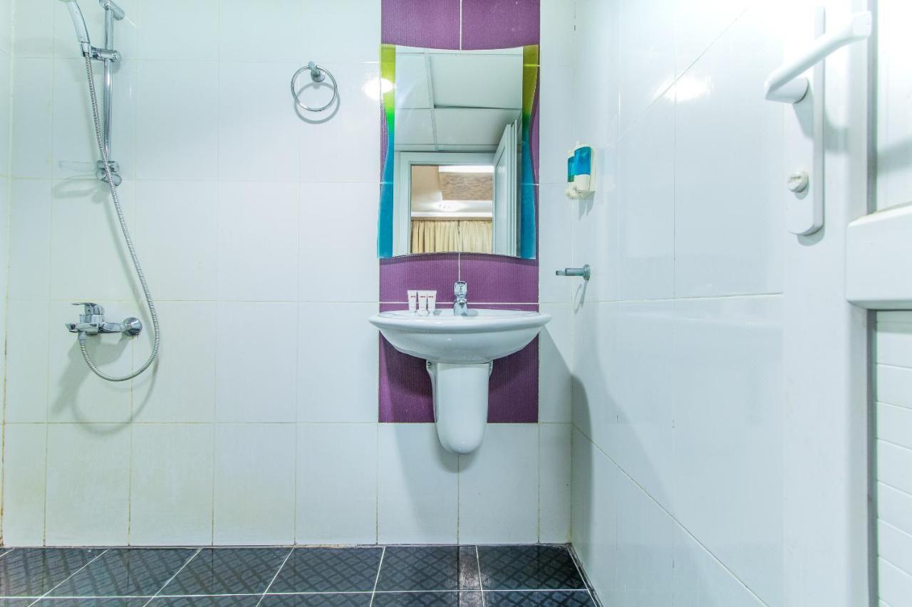Oyo 109 Al Thabit Modern Hotel Apartment Ḩayl Āl ‘Umayr Exteriör bild