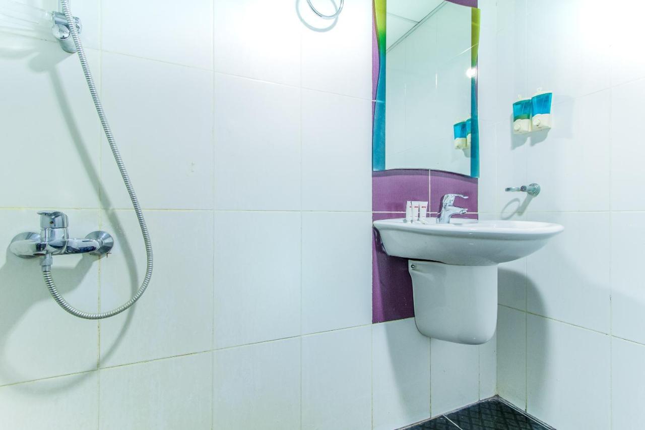 Oyo 109 Al Thabit Modern Hotel Apartment Ḩayl Āl ‘Umayr Exteriör bild